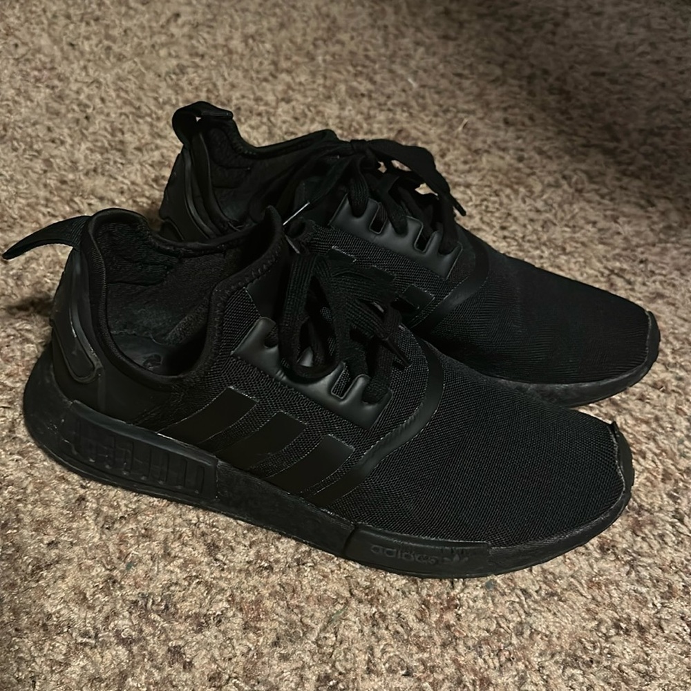 Adidas Men's Black Sneakers